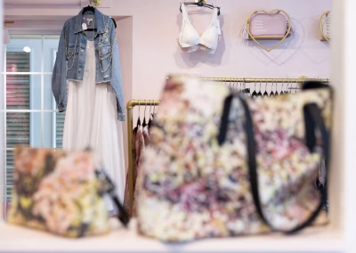 Champagne Boutique & Hair Bar - Qualicum Village